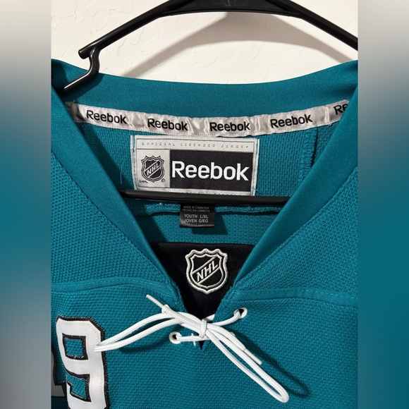 Reebok San Jose Sharks Thornton stitched hockey jersey - Youth Large / XL - Picture 2 of 6